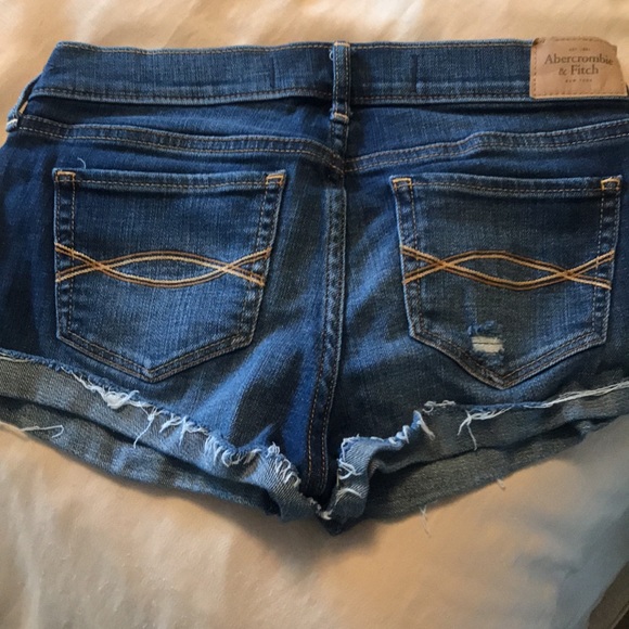 Abercrombie&Fitch Jean shorts - Picture 2 of 2